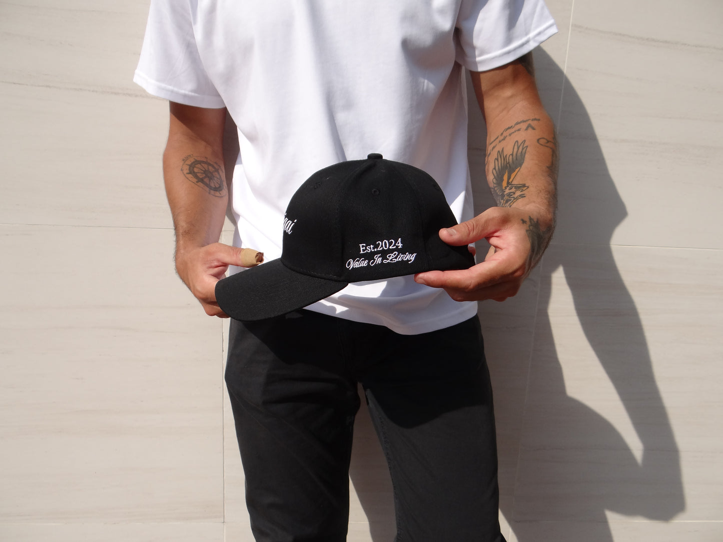 Ikigai Black/White Hat