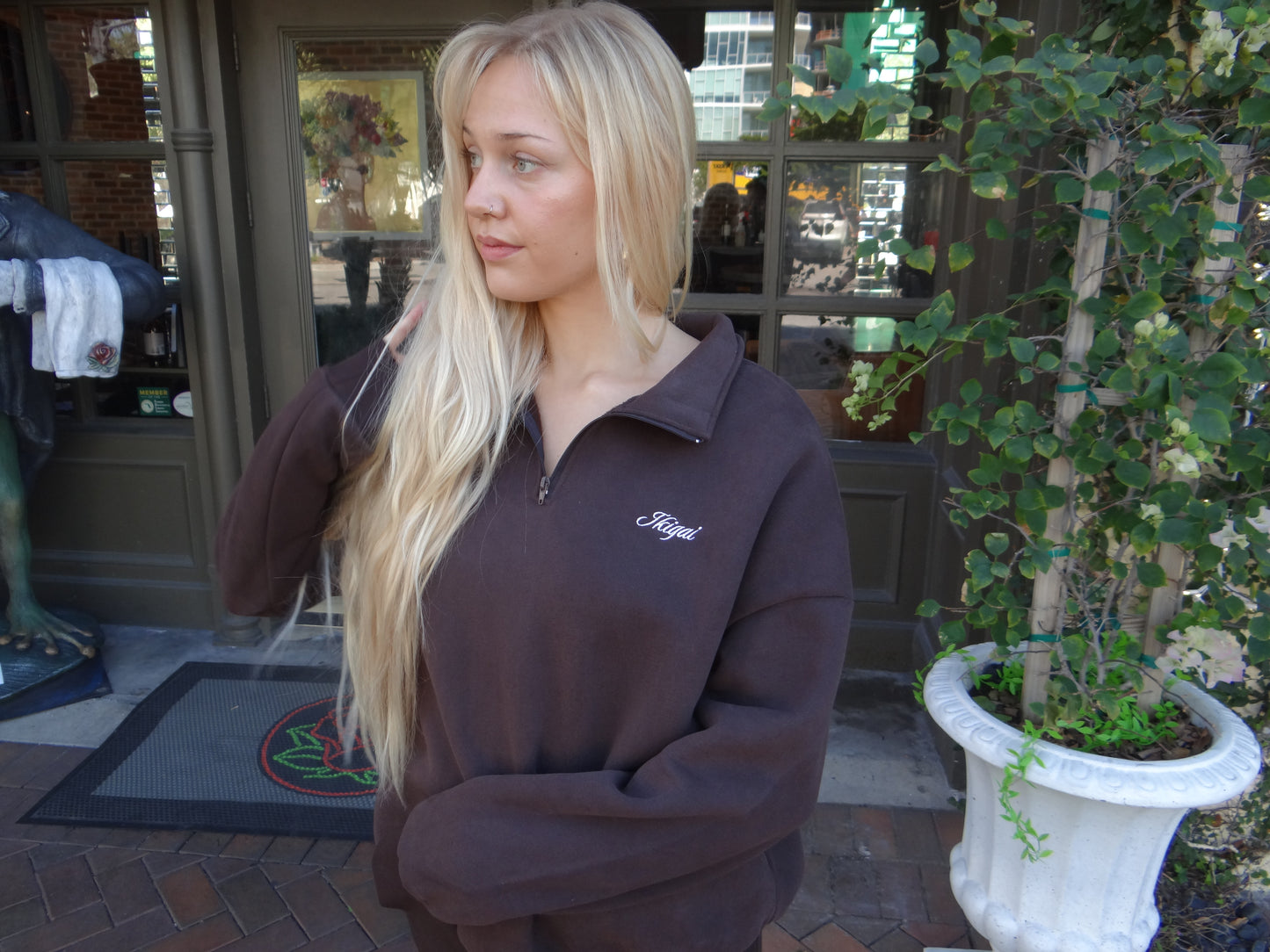Women's Athleisure Quarter-Zip Jacket