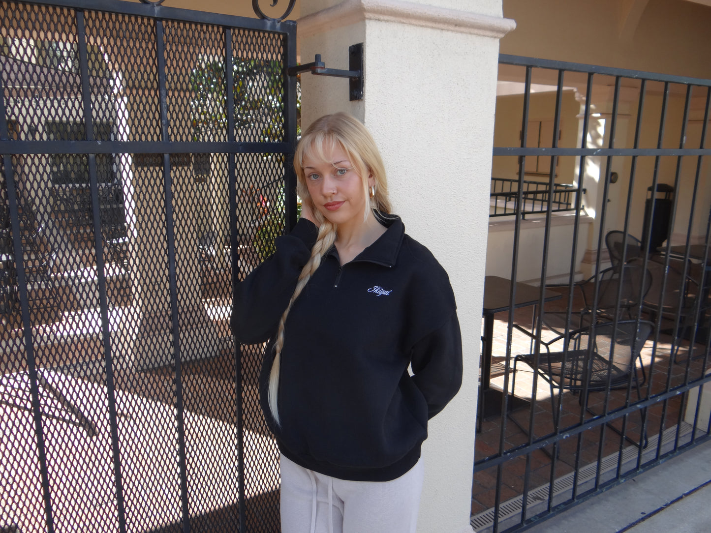 Women's Athleisure Quarter-Zip Jacket