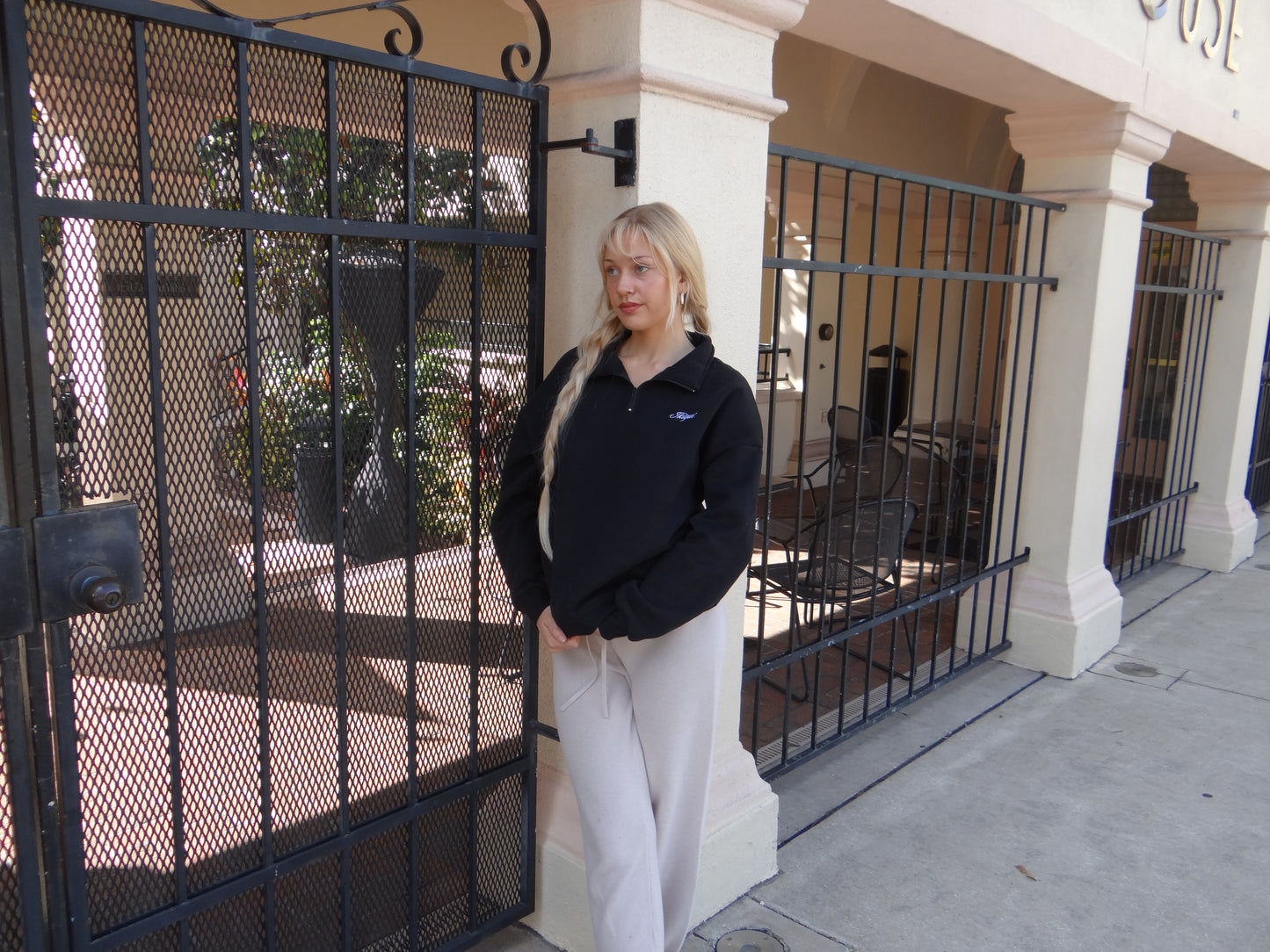 Women's Athleisure Quarter-Zip Jacket